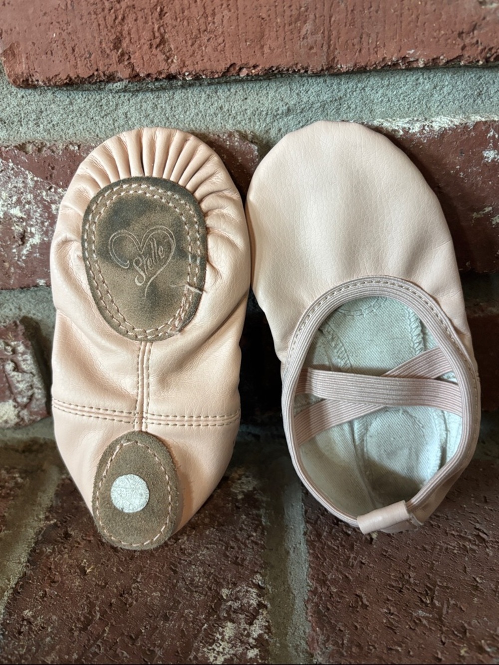 Stelle > Girls' Ballet Slippers in Light Pink Toddler Size 11 Fits 5/6 year old